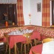s�sz�ll�s: Mayer apartman